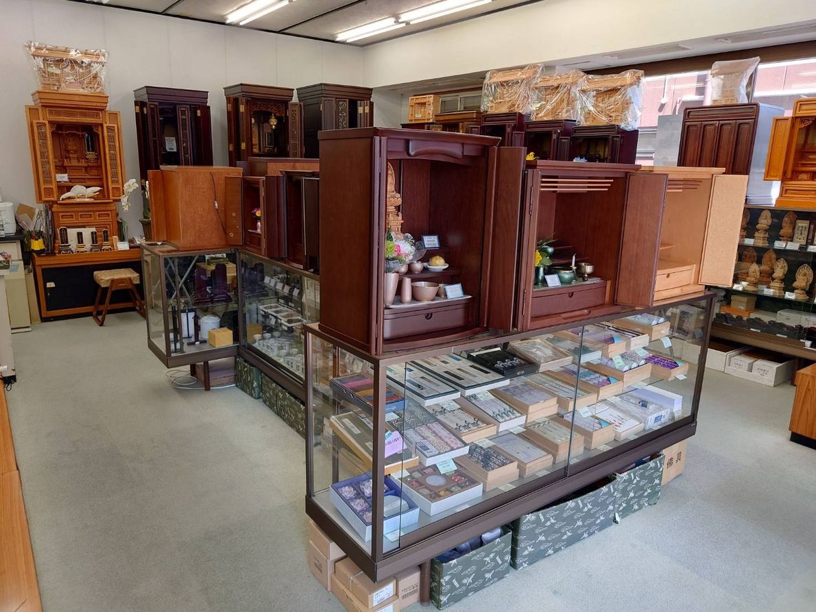 金沢文庫店 店内