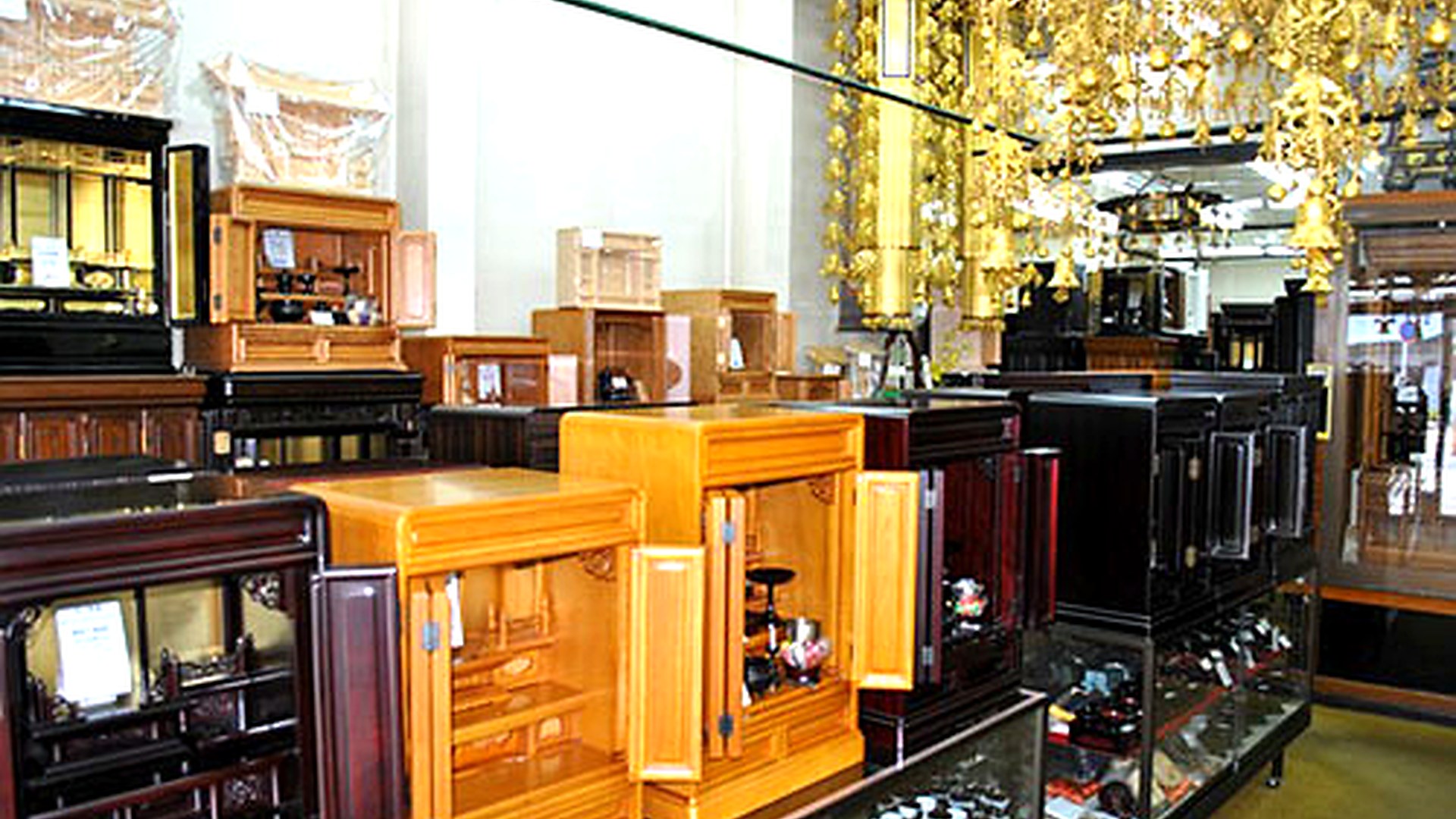 ㈱門井佛具店 金沢文庫店